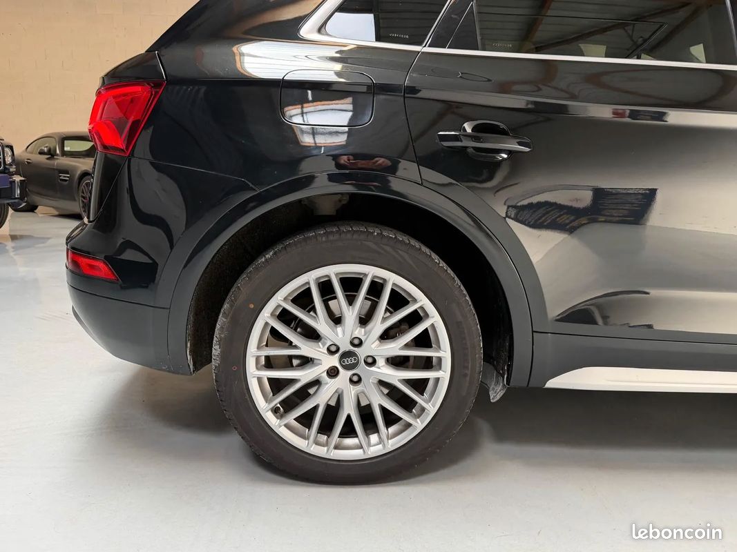 AUDI Q5 II 40 TDI 190ch Avus quattro S tronic 7 - Origine France - 4 Pneus Neufs - Toit Ouvrant - Attelage - Apple Carplay - Virtual Cockpit - (image 20)