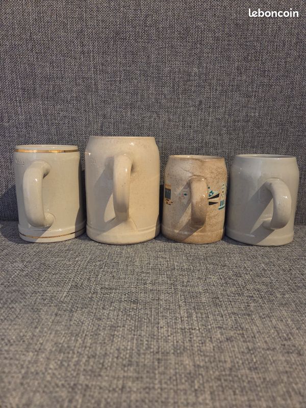 Lot 4 chopes à bière en grès (1 de 0,5L, 1 de 0,3L et 2 de 0,25L) (image 2)