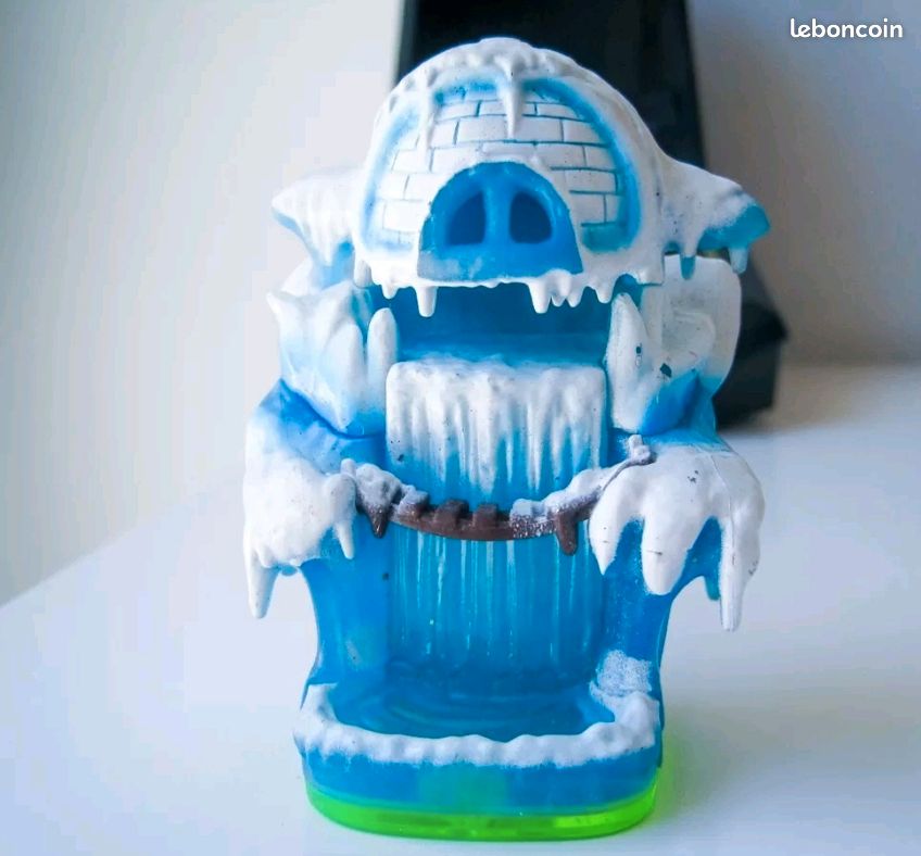 Skylanders spiro adventure (image 1)