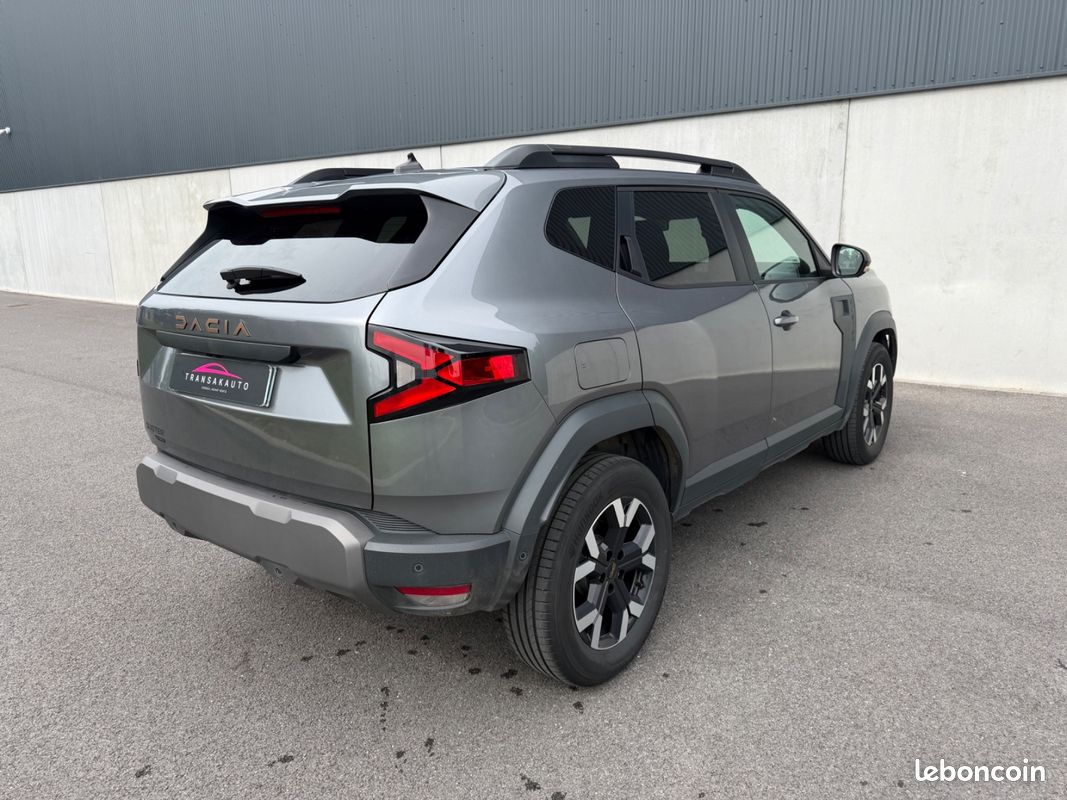 DACIA DUSTER TCe 141cv Hybride 4x2 EDC Extreme - Sièges Volant chauffants / CarPlay / Caméra 360 - (image 5)