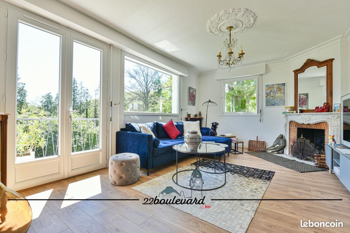 Maison 7 pièces 220 m² · à Condat-sur-Vienne · 220 m² · 259 900 €
