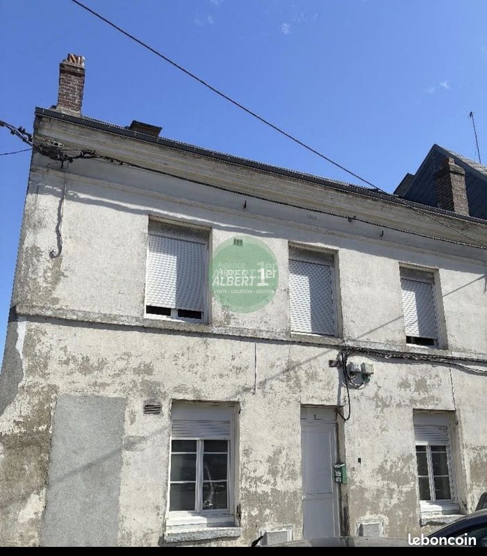 Immeuble 180 m² · à Montivilliers · 180 m² · 160 000 €