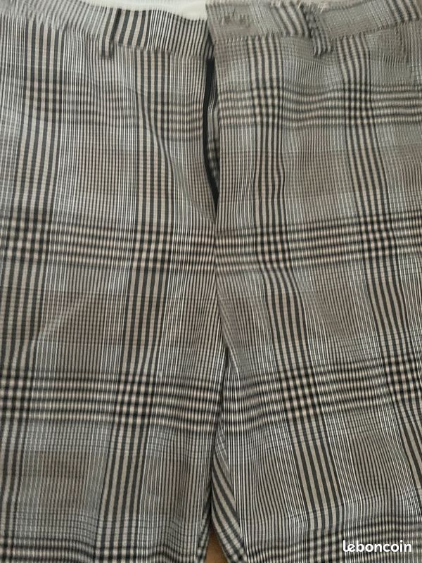 Pantalon ZARA à carreaux fins taille 36 (image 3)