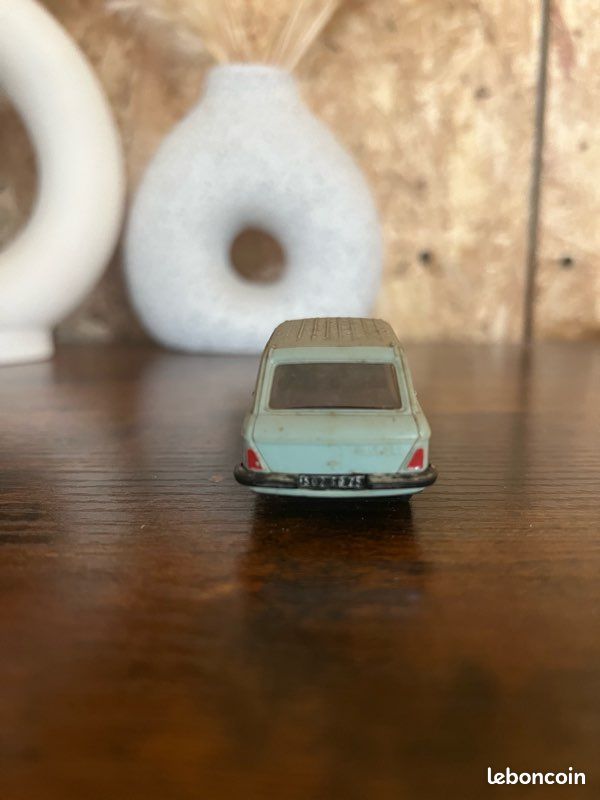Citroën Ami 6 Club Break 1968 Dark Gold 1:43