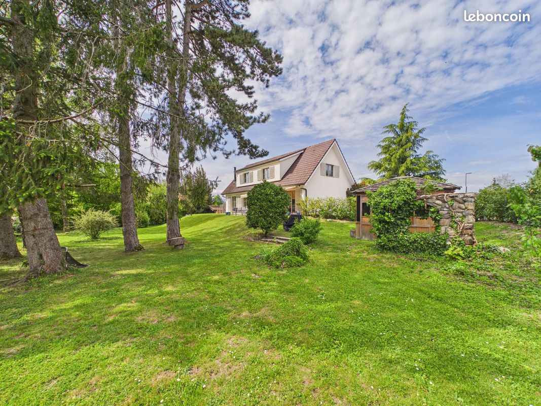 Maison 6 pièces 164 m² · à Veigy-Foncenex · 164 m² · 980 000 €