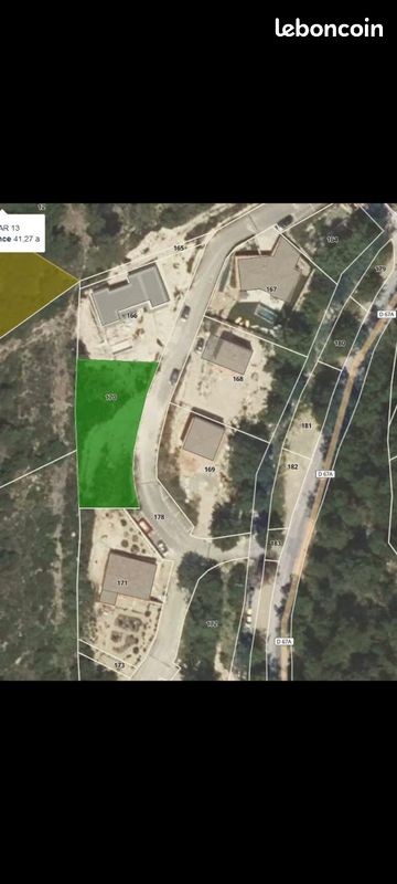 Terrain 582 m² · à La Roque-d'Anthéron · 155 000 €