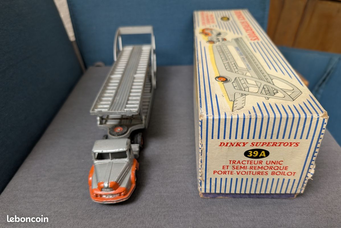 Camion Unic Boilot Dinky Toys + Boite (image 1)