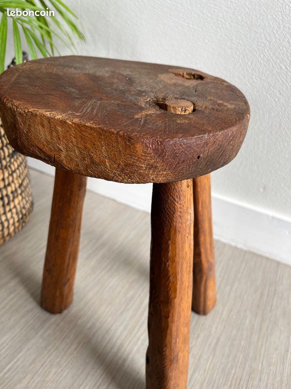 Petit Tabouret En Bois Ancien – Art Populaire – Déco Vintage Française