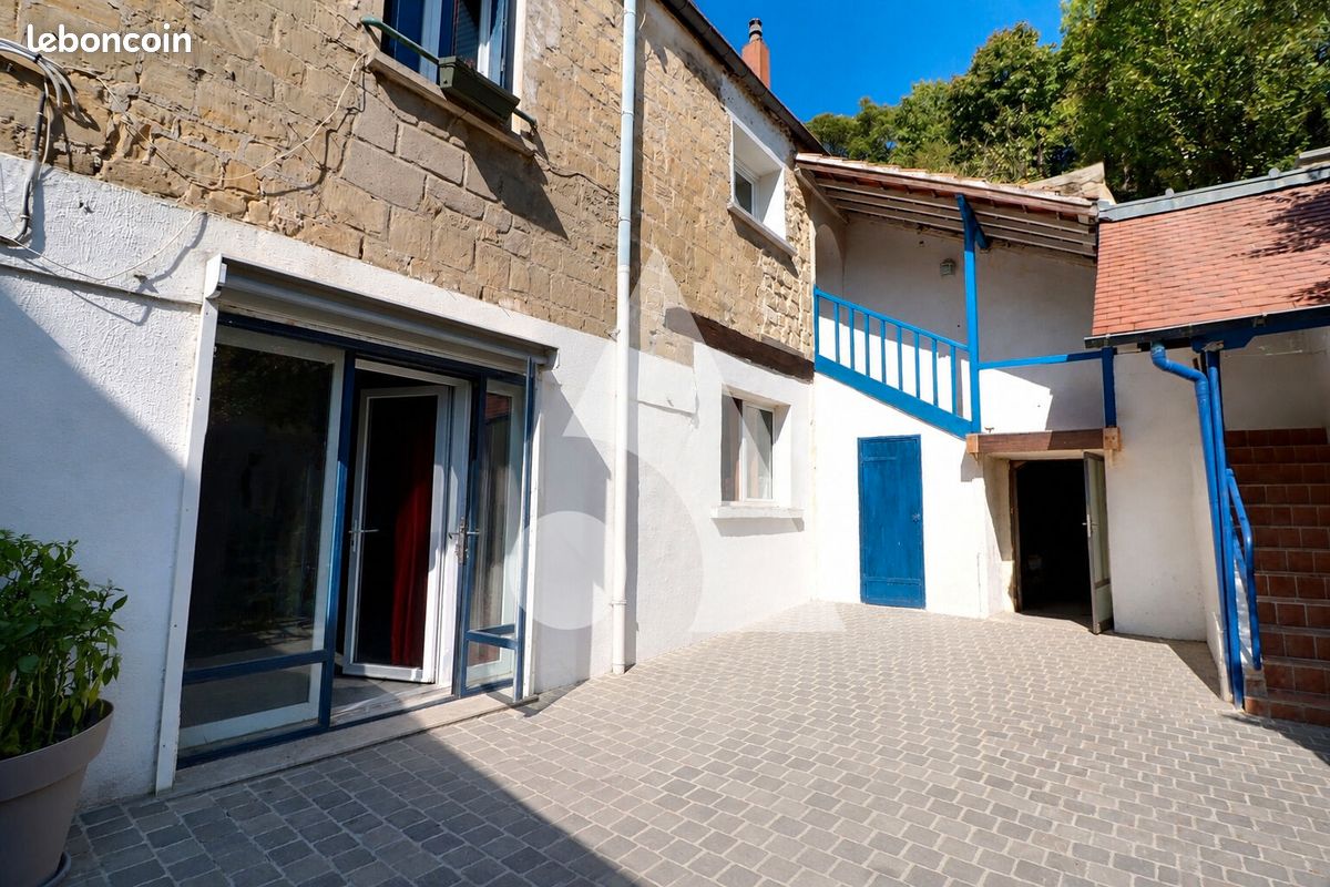 Maison 7 pièces 197 m² · à Pontoise · 197 m² · 565 000 €