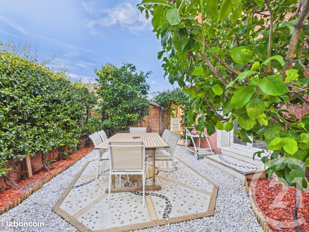 Maison 6 pièces 181 m² · à La Valette-du-Var · 181 m² · 593 000 €