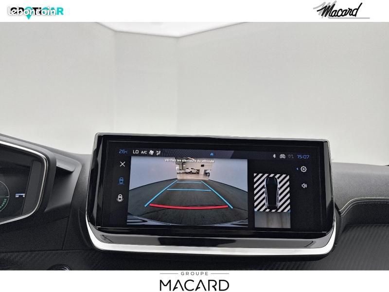 Peugeot 208 1.2 Hybrid 145ch GT e-DCS6 (image 14)