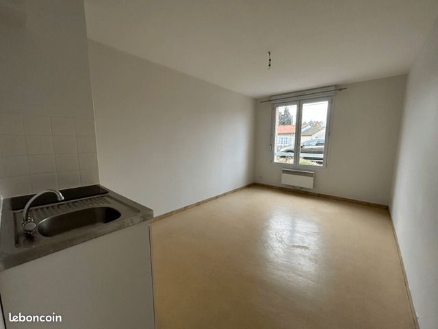 Studio 1 pièce 18 m² - Poitiers 86000 (image principale 1)