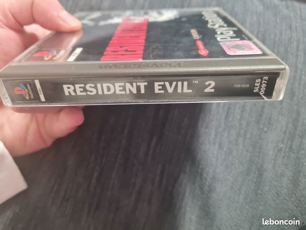 Jeu Resident Evil 2 PS1 - Version PAL Complète 1998 - Bon état Avec Manuel