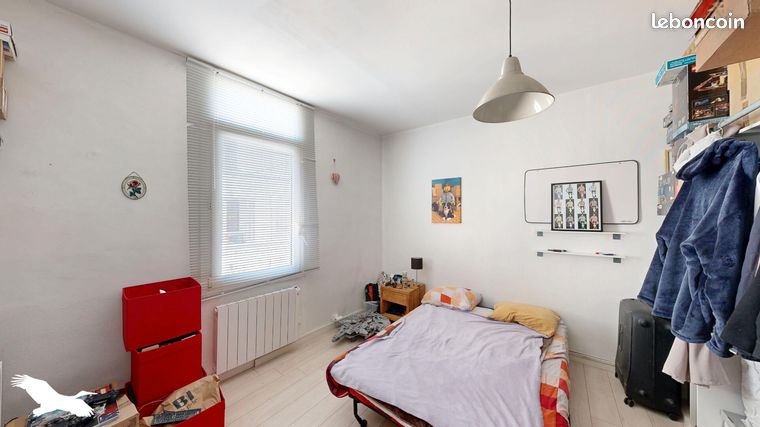 Maison 5 pièces 275 m² — 8