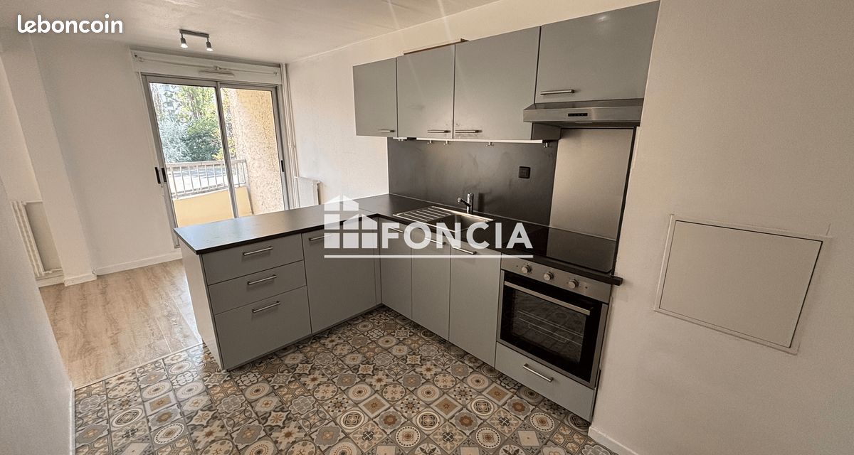 Appartement 2 pièces 55 m² · à Cachan · 55 m² · 998 €/mois