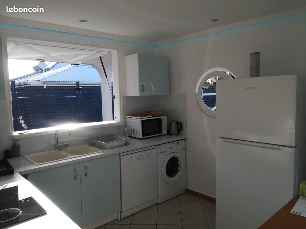 Villa proche CV avec piscine au sel (image 8)