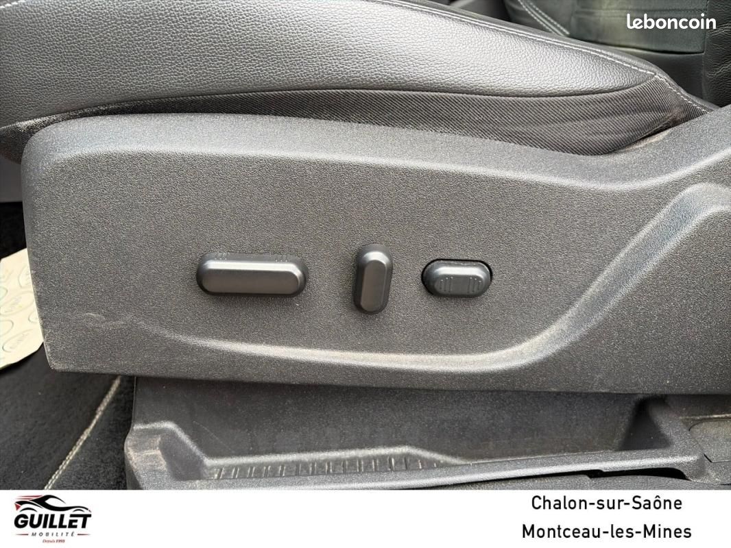 Ford Kuga 1.5 EcoBoost 182 S&S 4x4 BVA6 ST-Line (image 20)