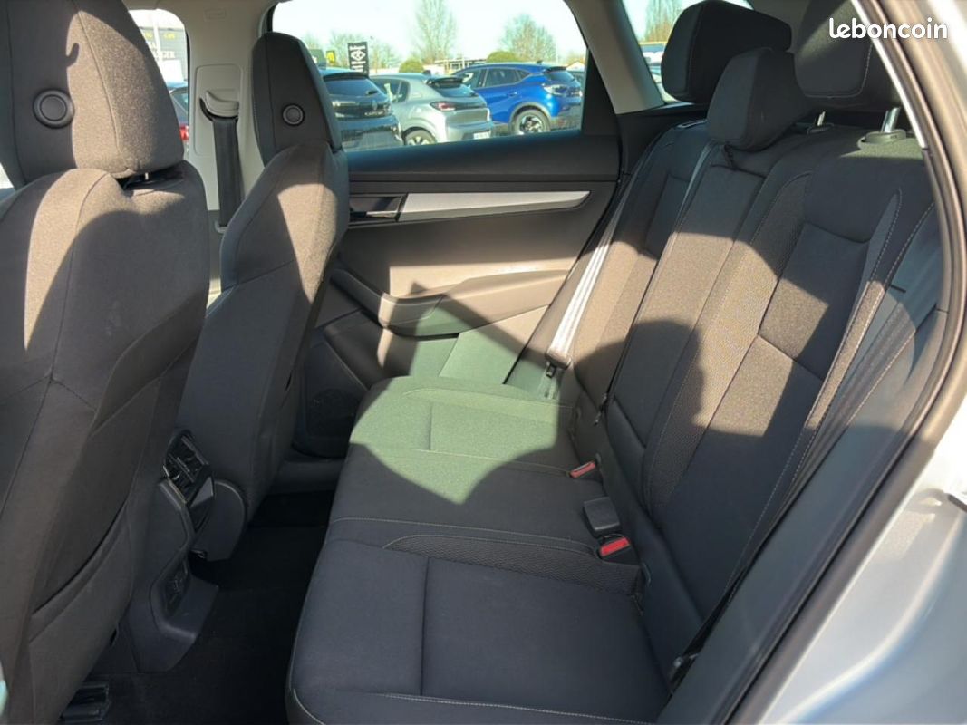 SKODA KAROQ 1.5 tsi 150 selection dsg7 (image 14)