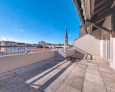 Appartement 630 000 € - 149 m²