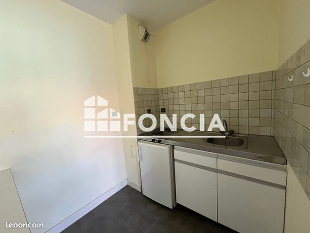 Studio 1 pièce 24 m²