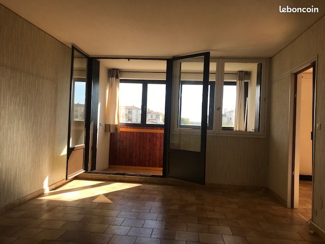 Appartement 4 pièces 74 m² · à Arles · 74 m² · 121 000 €