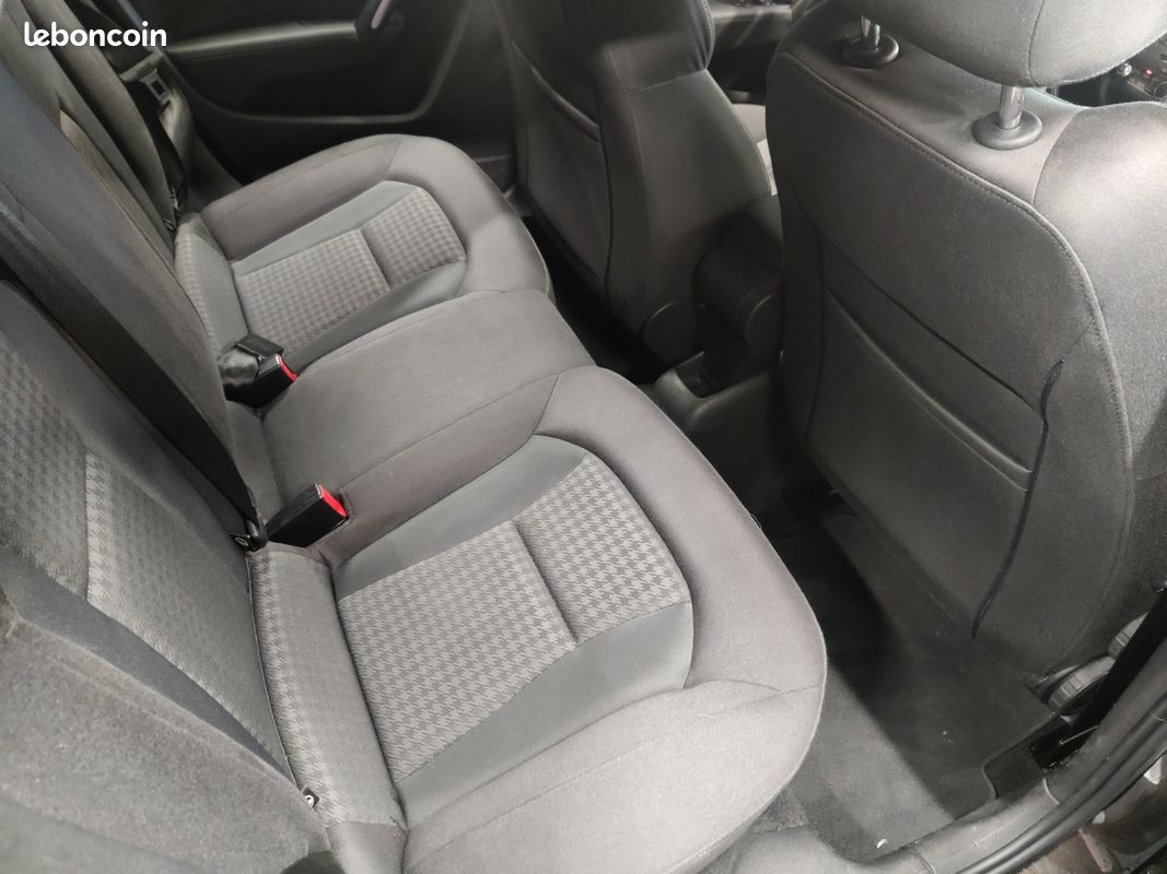 AUDI A1 SPORTBACK 1.4 TFSI 122 Ambition (image 17)