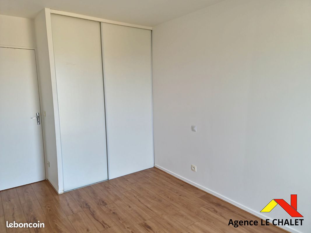 Appartement a louer villeneuve-le-roi - 4 pièce(s) - 75 m2 - Surfyn
