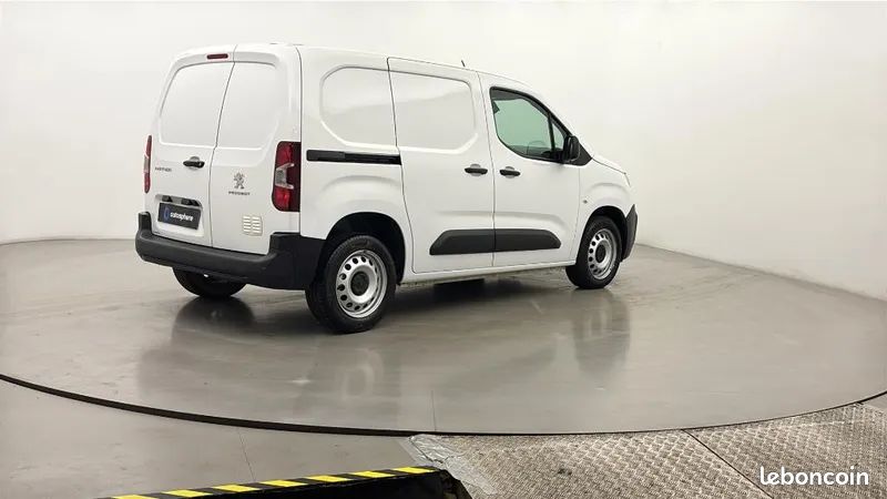 Peugeot Partner Véhicule utilitaire ou Société M 950kg BlueHDi 130ch S&S EAT8 (image 5)