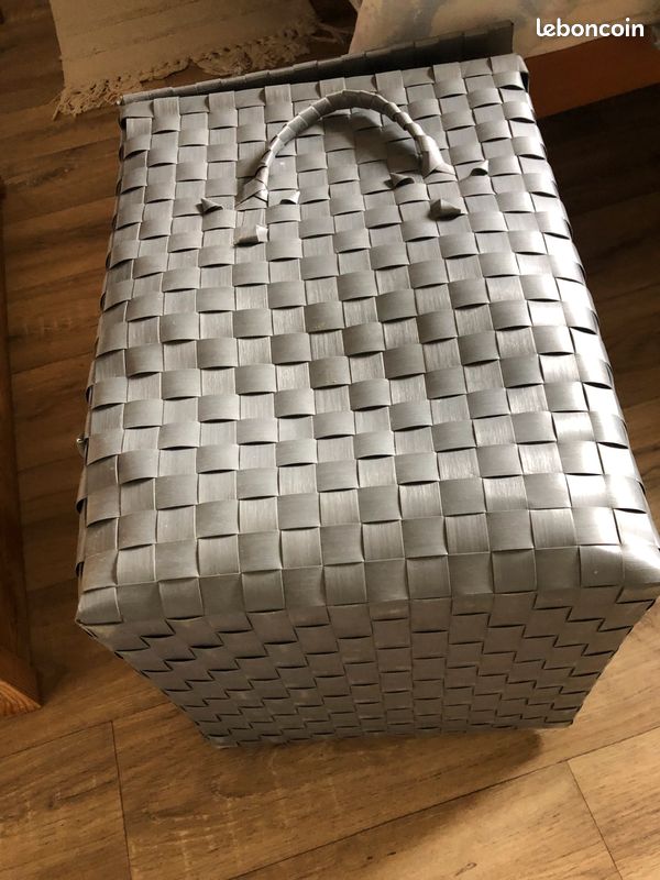Panier à linge (image 1)
