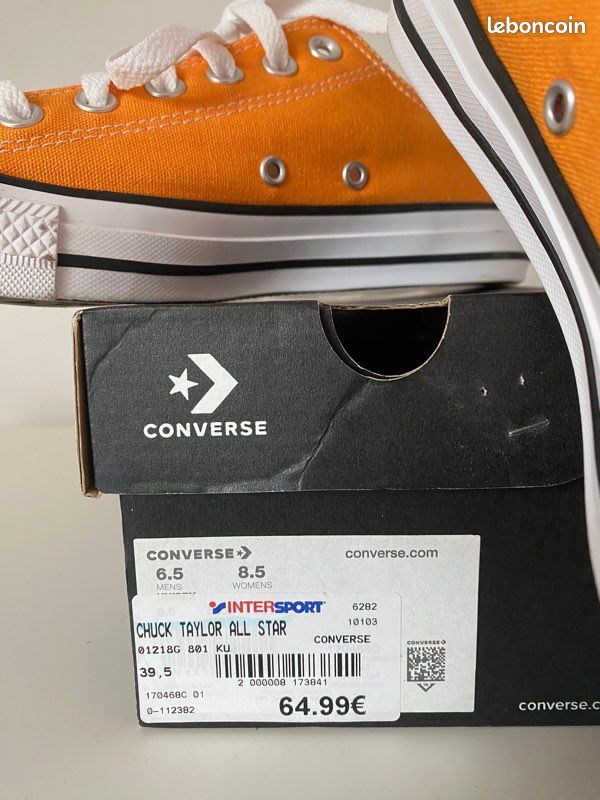 Neuf jamais porté chaussures basses baskets sneakers Converse
