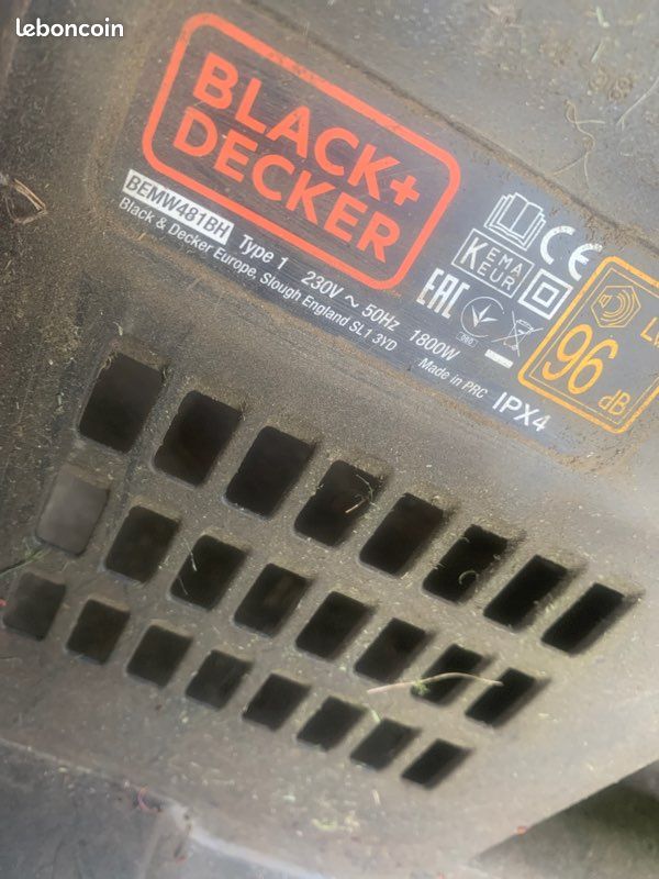 Bac Tondeuse Black et Decker, 1800 W (image 1)