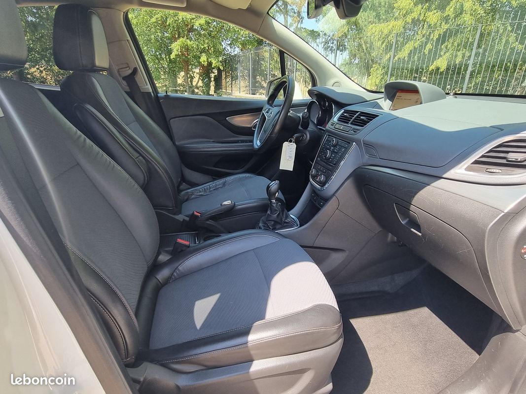 Opel MOKKA 1.4 TURBO 140 COSMO PACK START&STOP 4X2 (image 9)