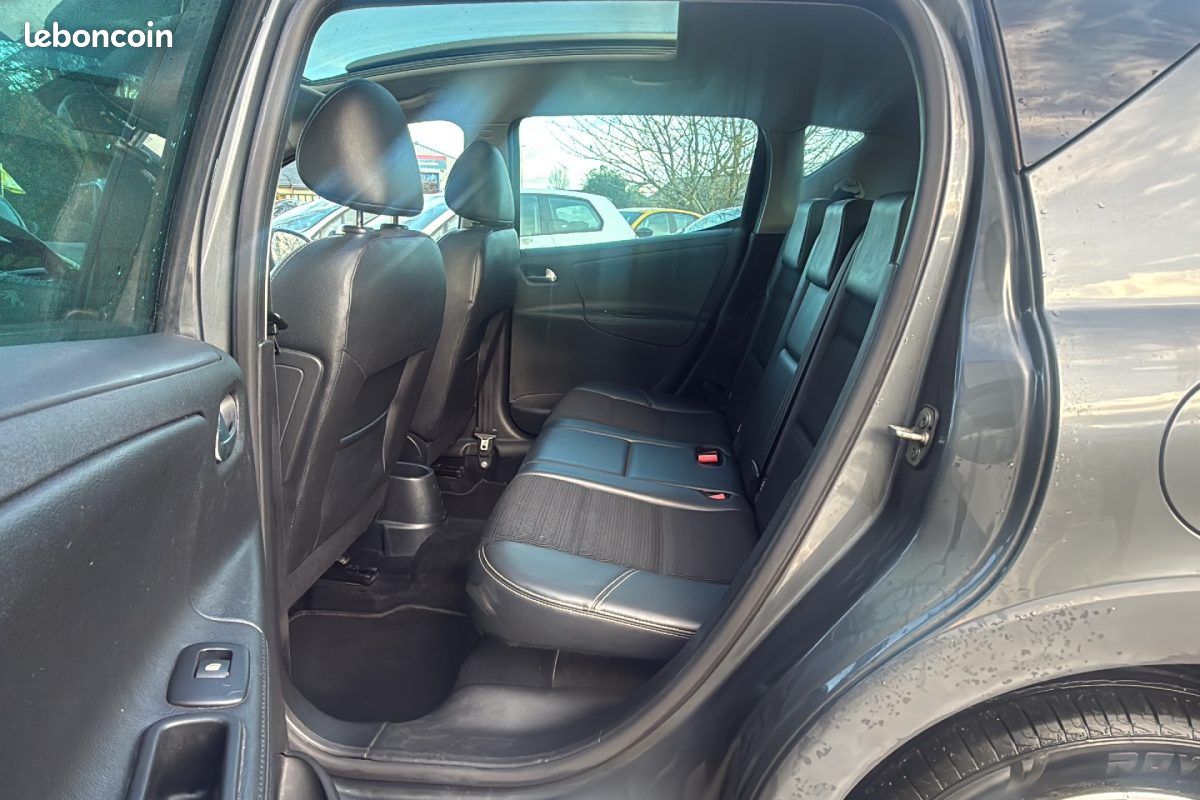 PEUGEOT 207 SW OUTDOOR 1.6 HDI 92ch - Garantie (image 9)