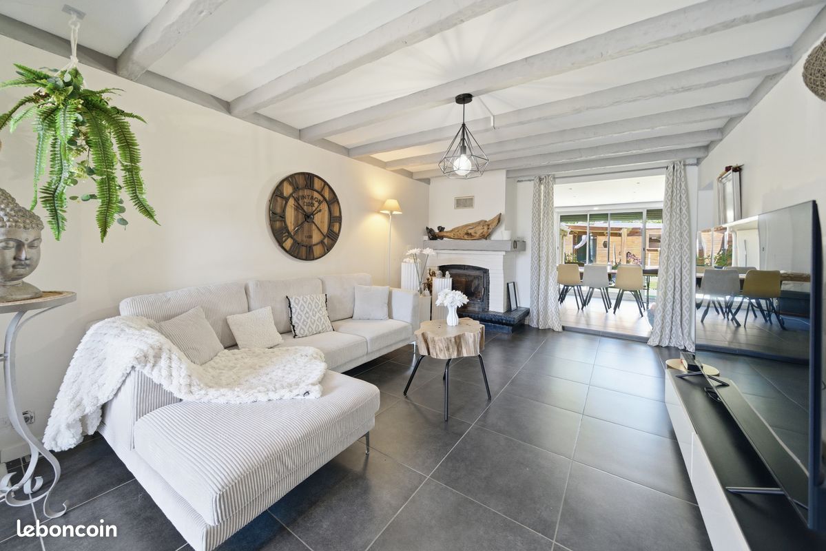 Maison 5 pièces 117 m² · à Miramas · 117 m² · 319 900 €