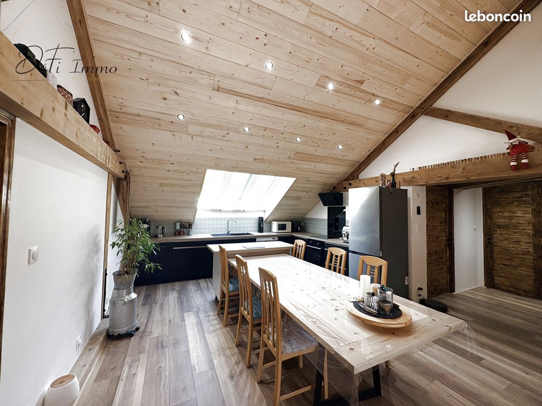 Appartement 4 pièces 90 m² · à Saint-Avre · 90 m² · 249 000 €