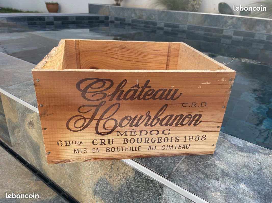 Une CAISSE bois Château HOURBANON Médoc 6 bouteilles ~ 1988 ~ vide (image 1)