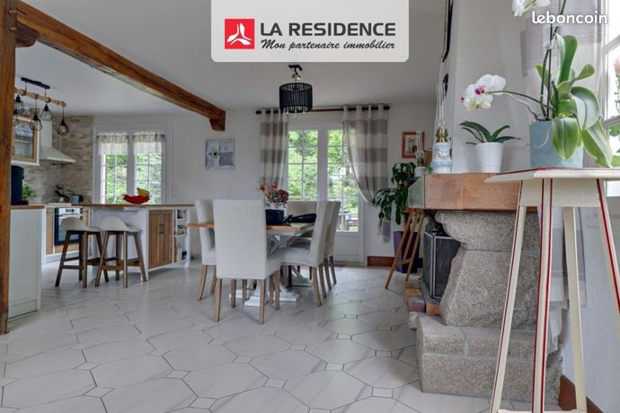 https://img.leboncoin.fr/api/v1/lbcpb1/images/f2/5a/0e/f25a0e38ded03c5a825f3d4aa3586d8ebdc0e381.jpg?rule=ad-image