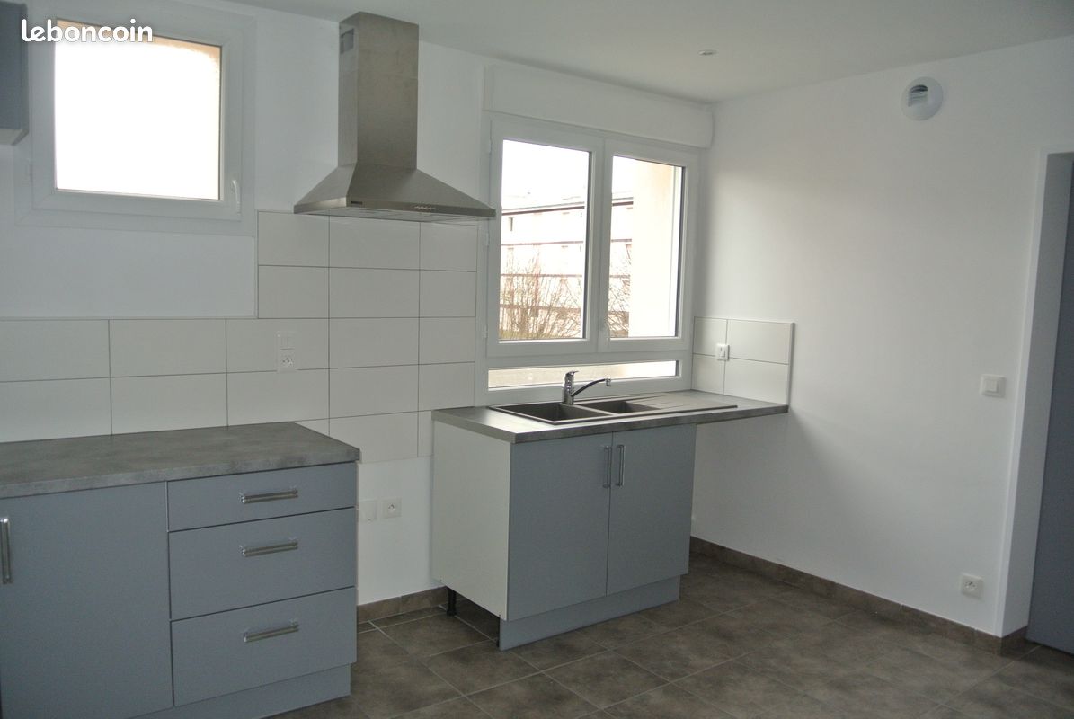 Appartement 2 pièces 62 m² · à Vergongheon · 62 m² · 450 €