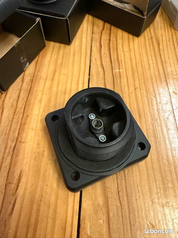 Adaptateur Thrustmaster (image 3)
