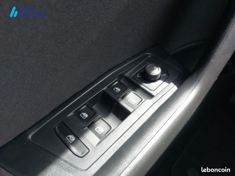Volkswagen T-Roc 2.0 TDI 150ch Life Plus DSG7 (image 19)