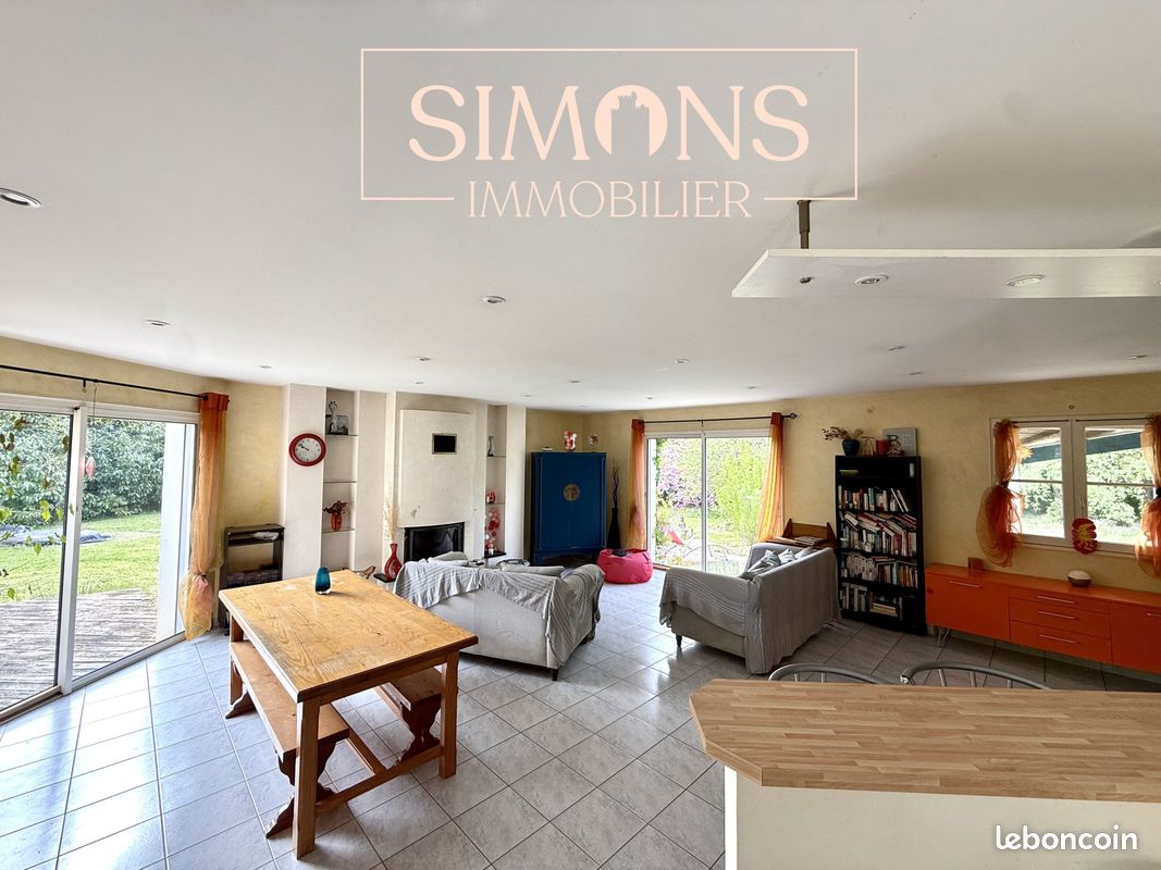 Maison 6 pièces 135 m² · à La Jarrie · 135 m² · 340 000 €