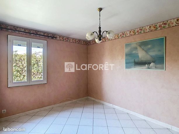 https://img.leboncoin.fr/api/v1/lbcpb1/images/f2/5e/96/f25e96979699c38b2b8322d83973d2acc292b042.jpg?rule=ad-image