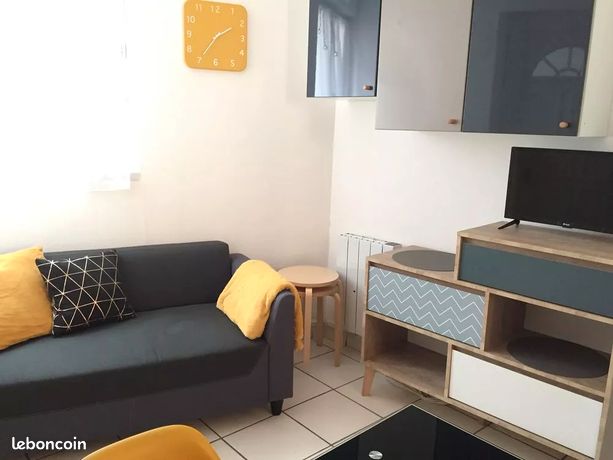 Studio 1 pièce 22 m²