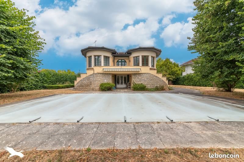 Maison 8 pièces 253 m² · à Valence · 253 m² · 288 640 €