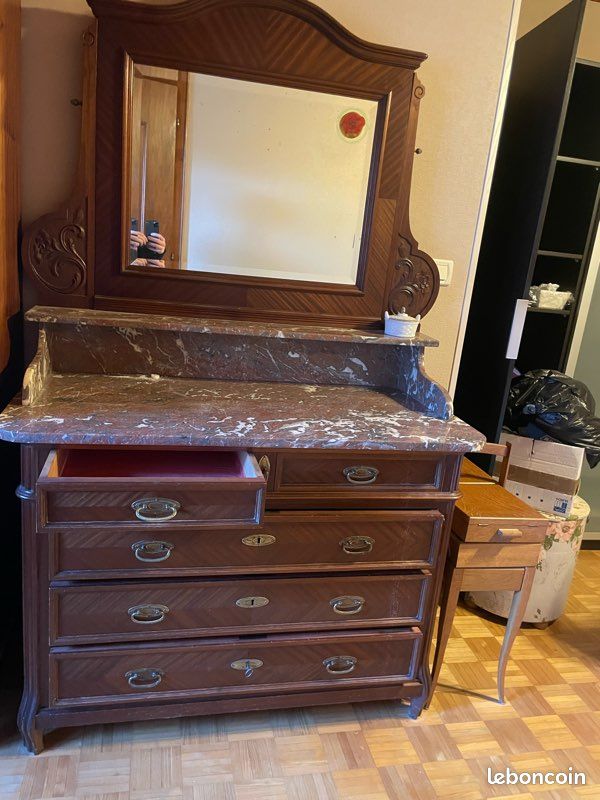 Commode ancienne avec miroir et plateau en marbre – fin XIXe prix à définir (image 1)