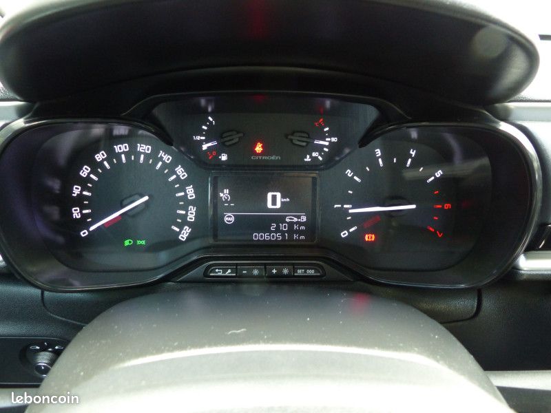 Citroen C3 PURETECH 82CH GRAPHIC (image 24)