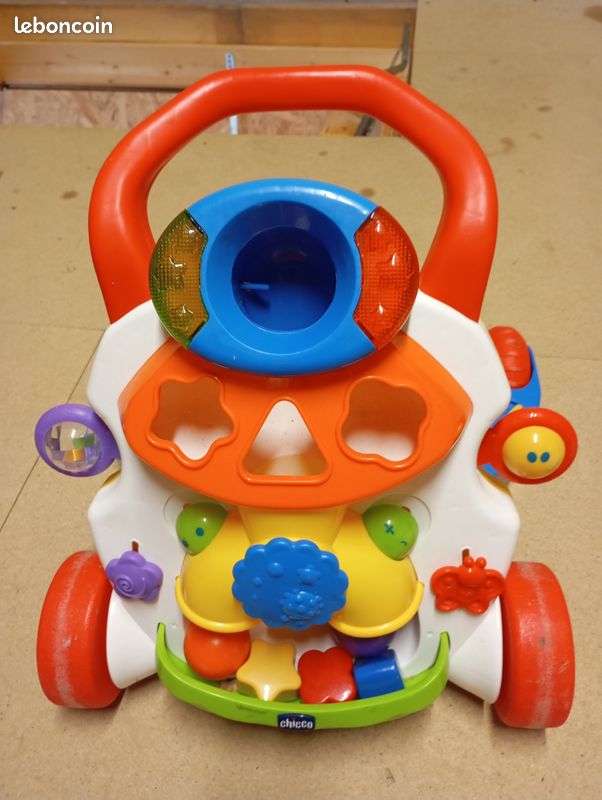 Trotteur chicco (image 1)