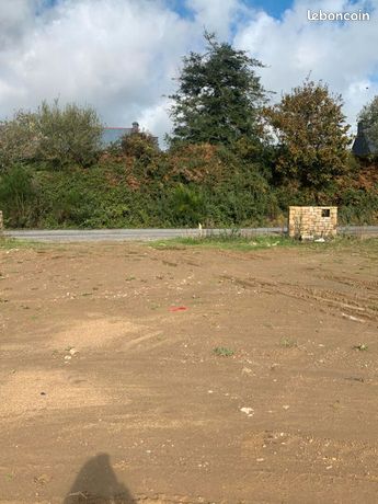 Terrain 313 m² LE RELECQ KERHUON