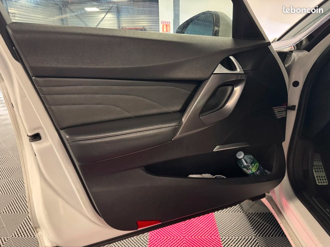 DS DS5 Hybrid 4x4 ETG6 So Chic (image 22)