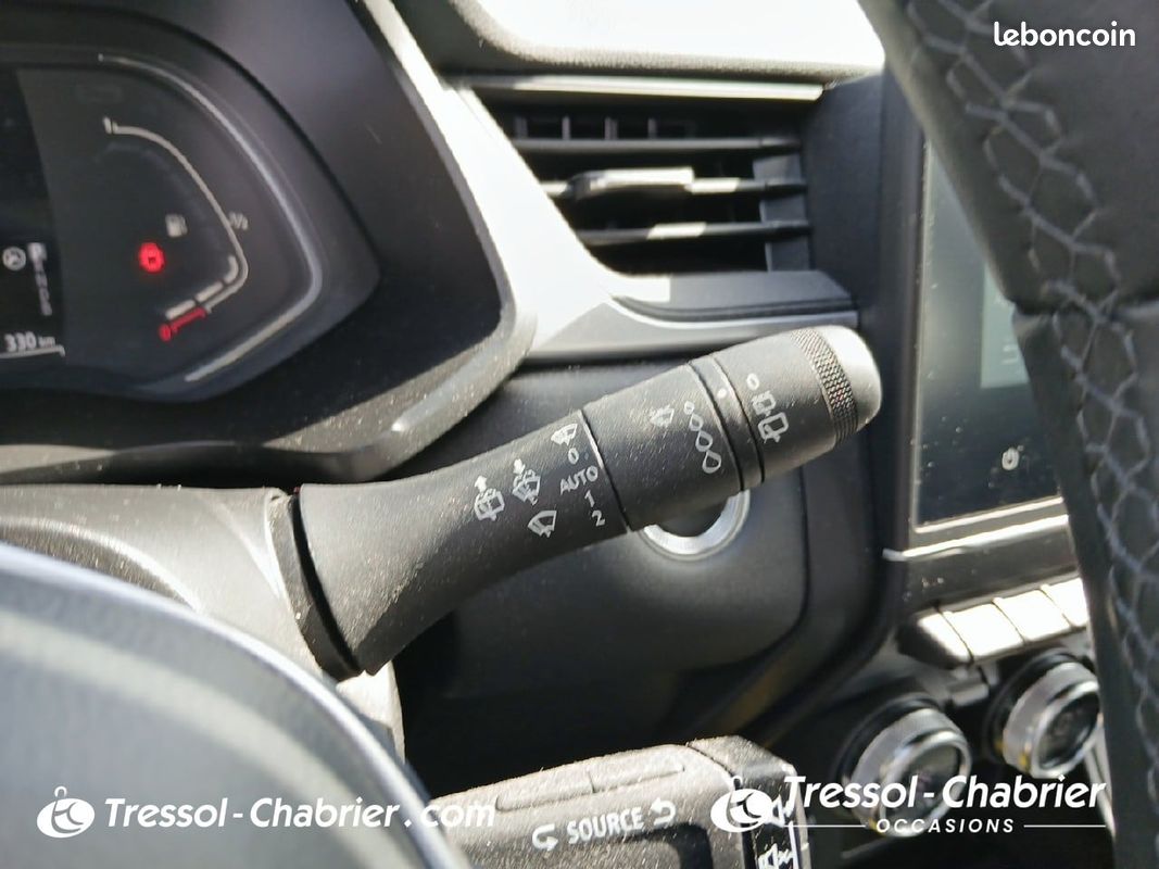 RENAULT Captur E-Tech hybride 145 Equilibre (image 22)